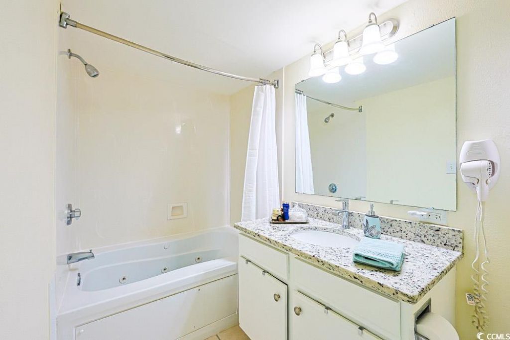 2701 S Ocean Blvd. Photo 19