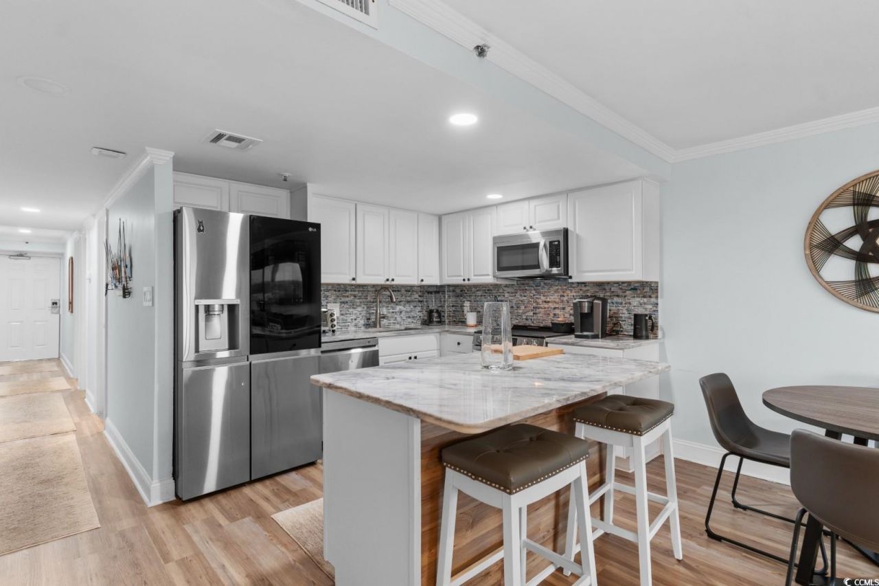 5511 N Ocean Blvd. Photo 7