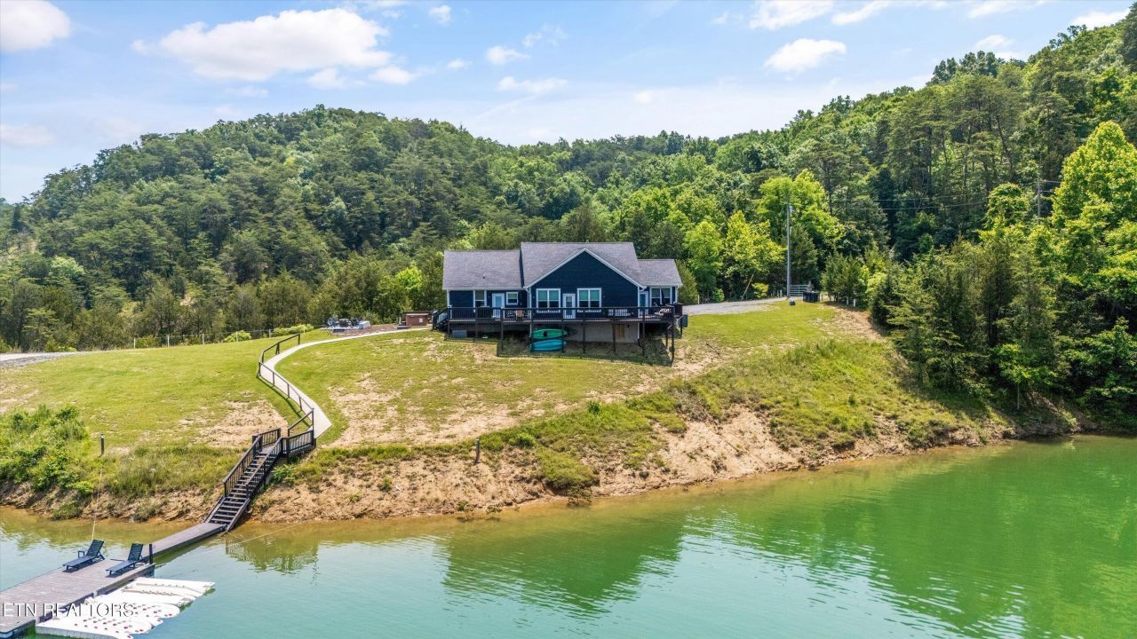 3558 Bohanan Top Rd, Sevierville, TN 37876 Main Photo