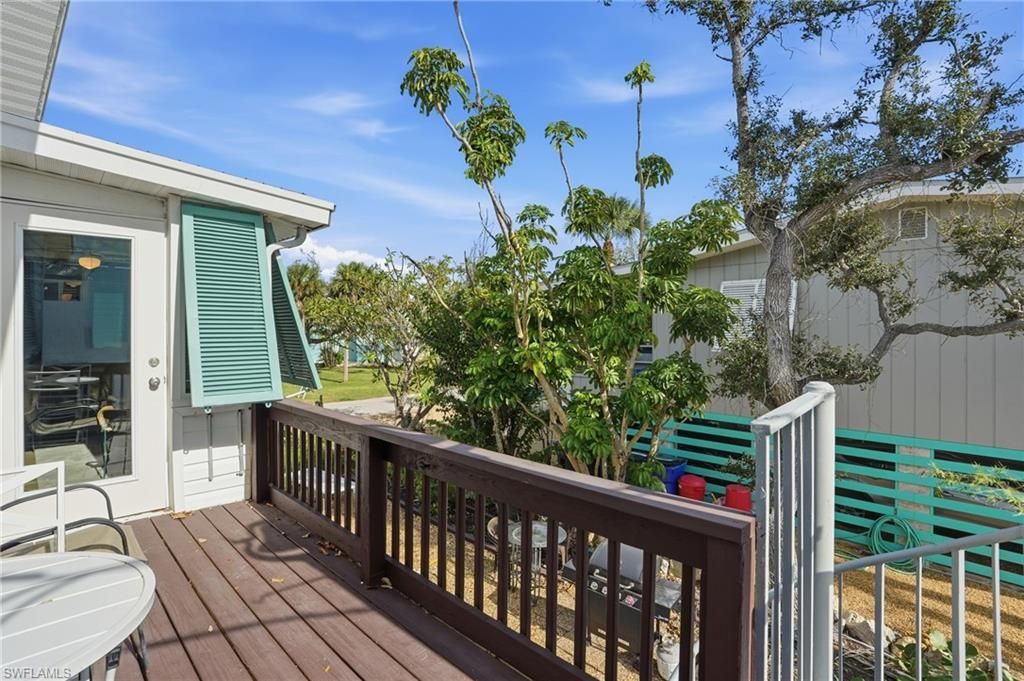5474 Oak Ridge Ave, Fort Myers Beach, FL 33931 Photo