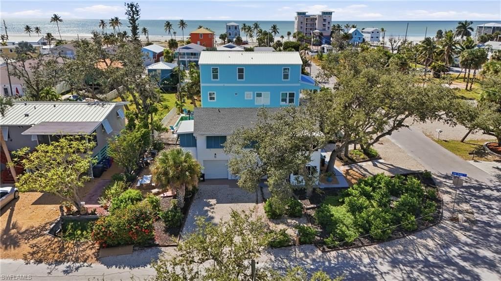 5474 Oak Ridge Ave, Fort Myers Beach, FL 33931 Photo