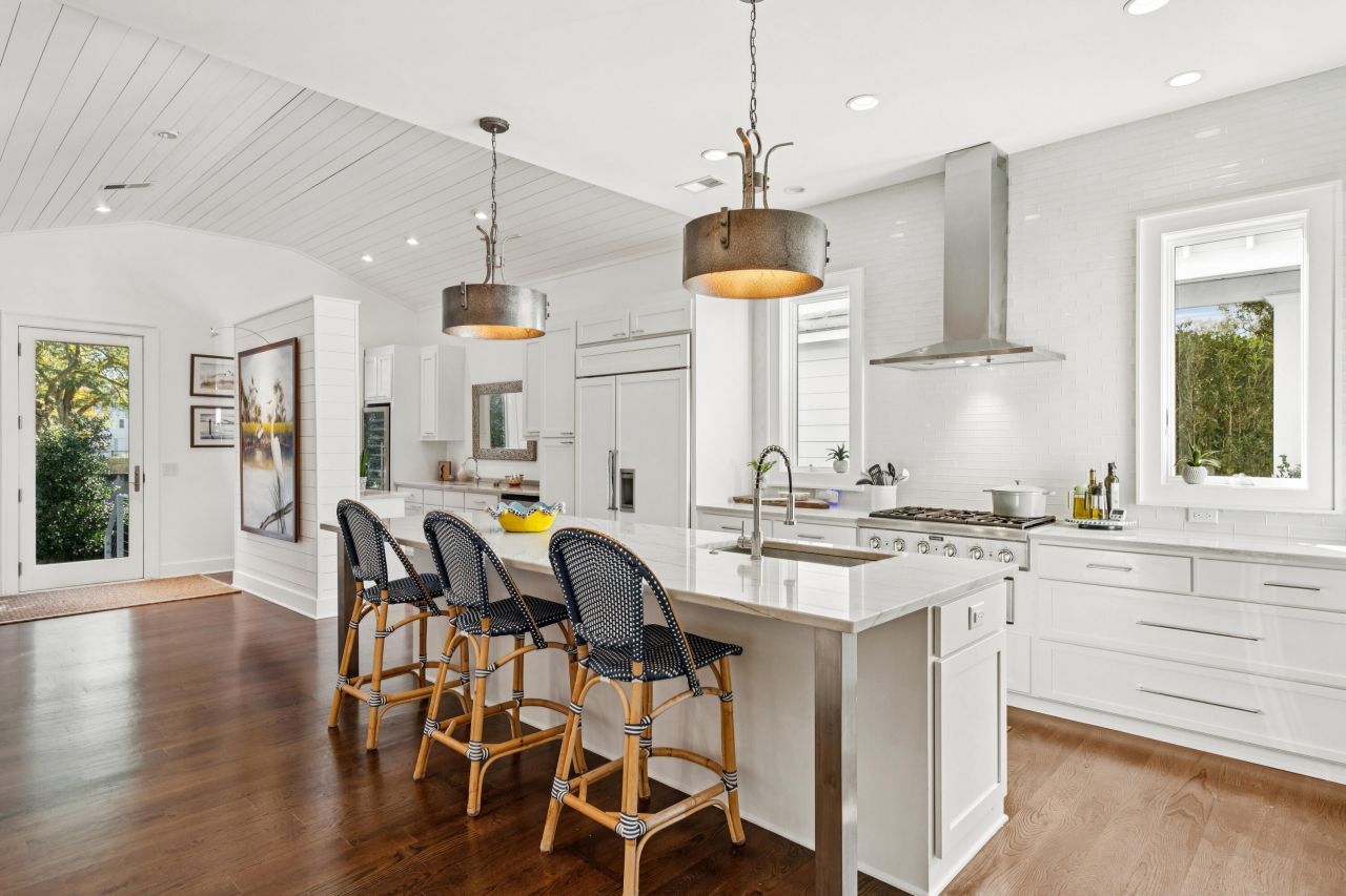 304 4th Avenue Photo 11