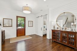 304 4th Avenue photo 4