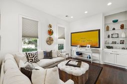 304 4th Avenue photo 4