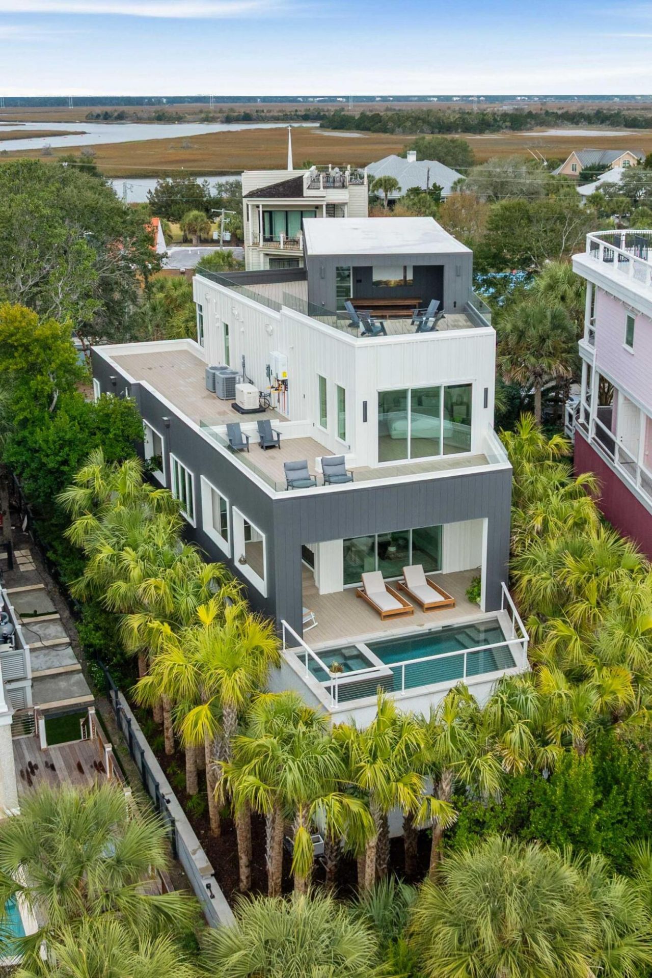 304 Carolina Boulevard Photo 10