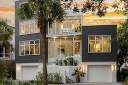 304 Carolina Boulevard photo 4