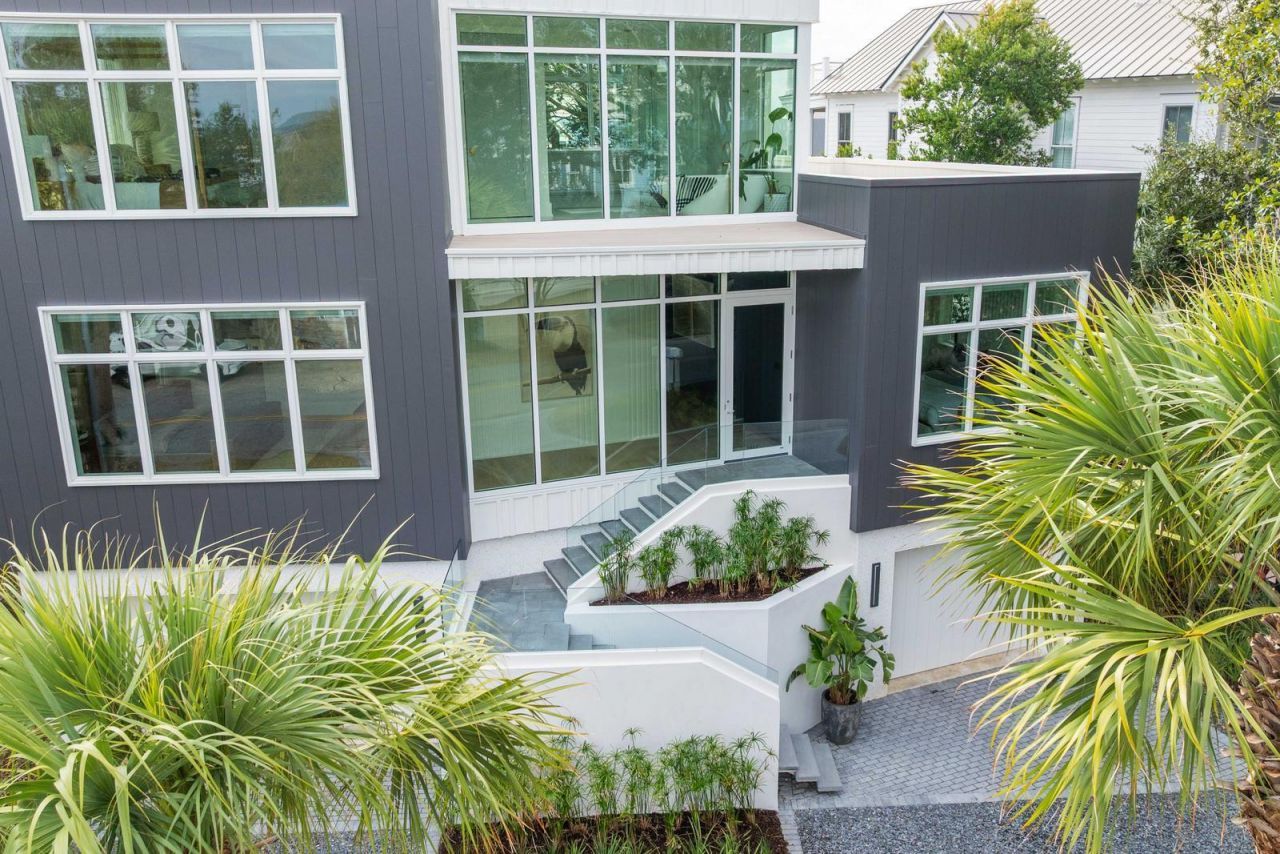 304 Carolina Boulevard Photo 7