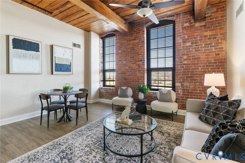 251 Rocketts Way, Unit 405, Henrico, VA 23231 Main Photo