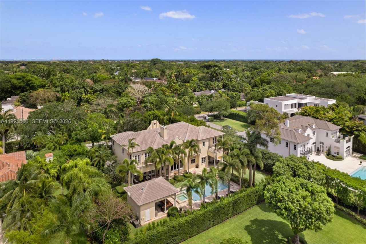 8010 Ponce De Leon Rd, Miami, FL 33143 Photo