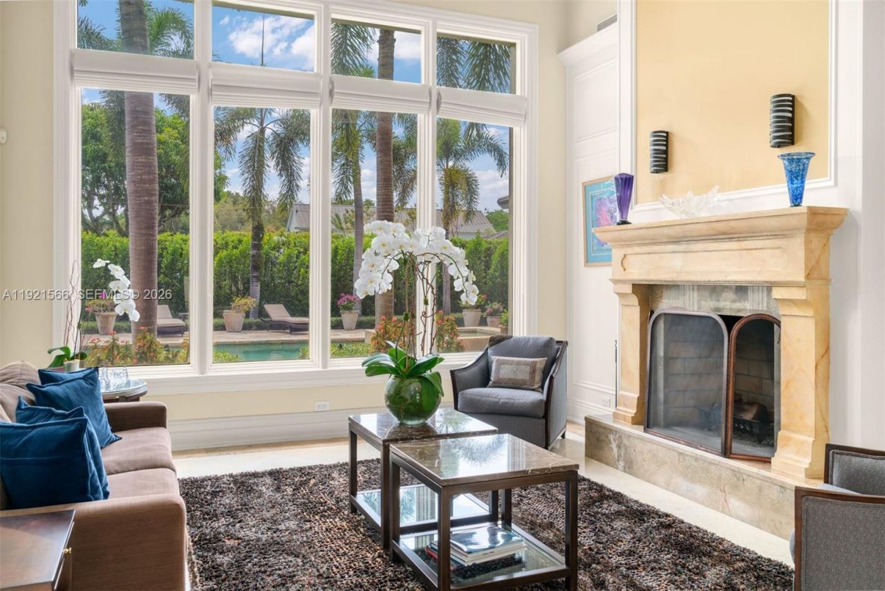 8010 Ponce De Leon Rd, Miami, FL 33143 Photo