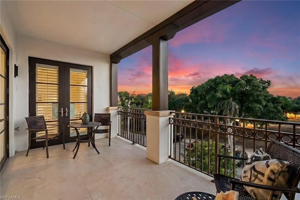 780 5th Ave S, Unit 306, Naples, FL 34102 Photo