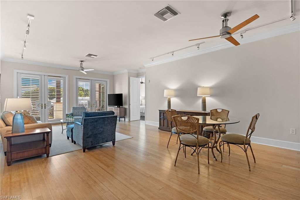 780 5th Ave S, Unit 306, Naples, FL 34102 Photo