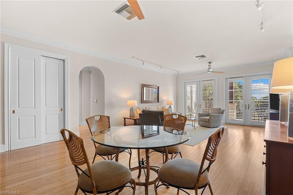 780 5th Ave S, Unit 306, Naples, FL 34102 Photo