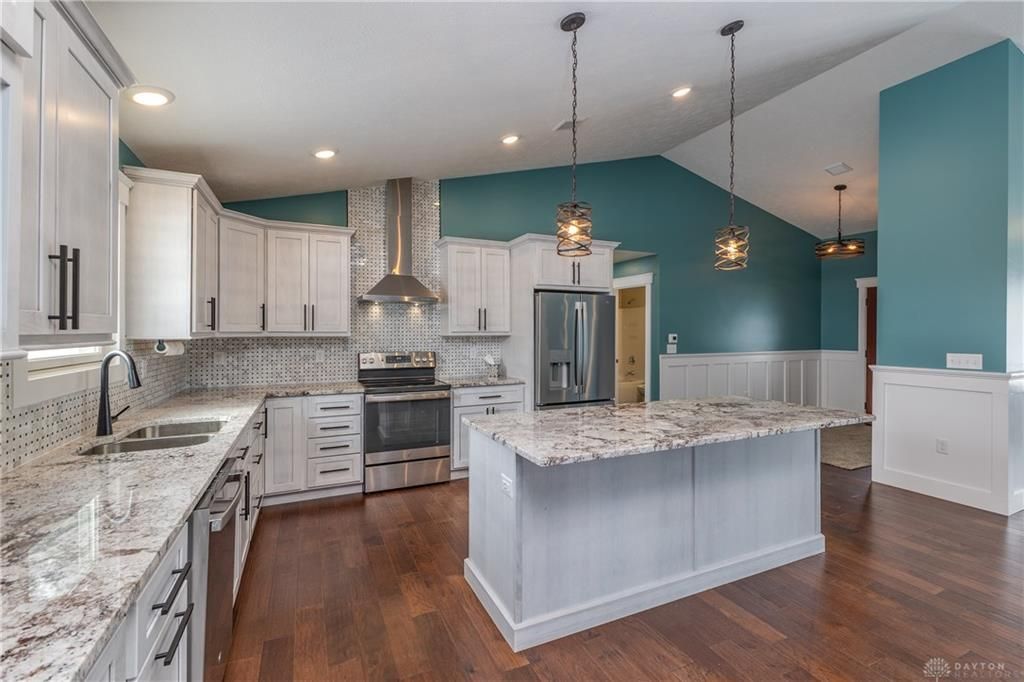 920 Old Nursery Trail, Troy, OH 45373 Main Photo