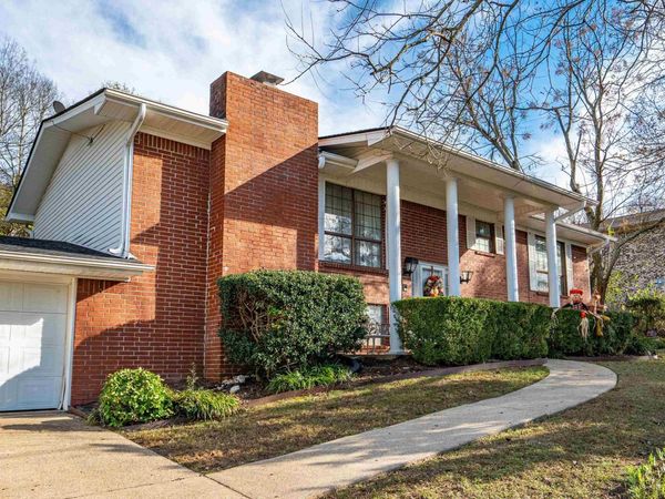 115 VILLAGE Road, Hot Springs, AR 71913