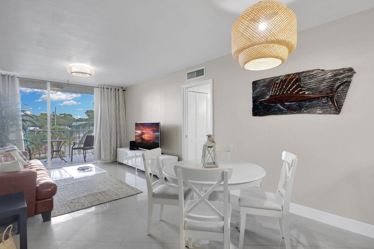 88500 Overseas Highway, Unit 301, Tavernier, FL 33070 Photo