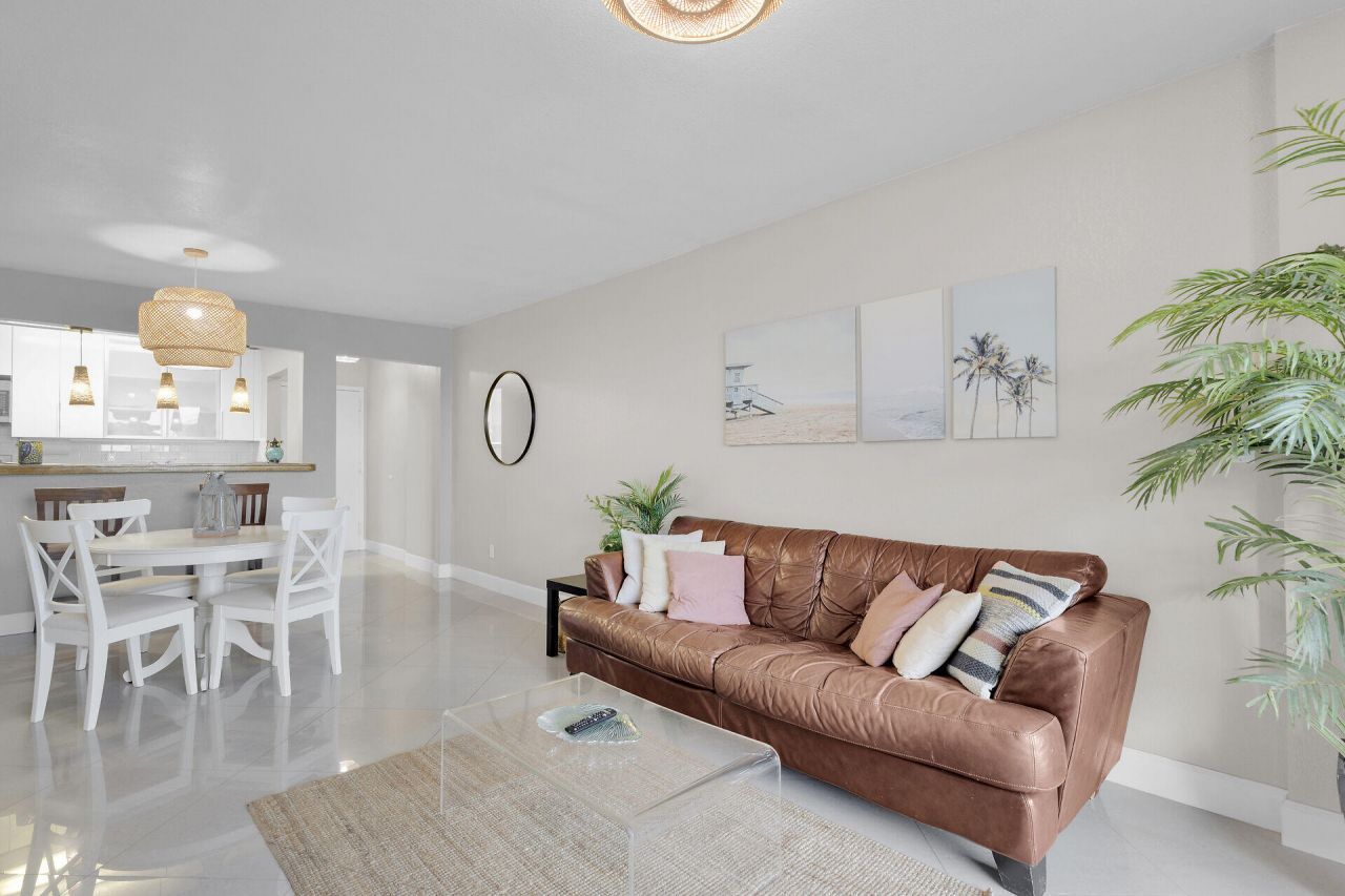 88500 Overseas Highway, Unit 301, Tavernier, FL 33070 Photo