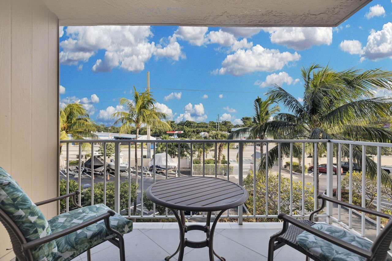 88500 Overseas Highway, Unit 301, Tavernier, FL 33070 Photo