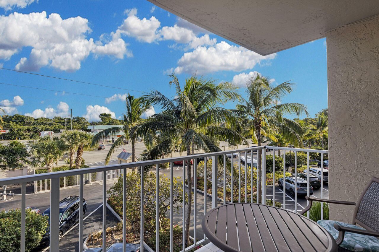 88500 Overseas Highway, Unit 301, Tavernier, FL 33070 Photo