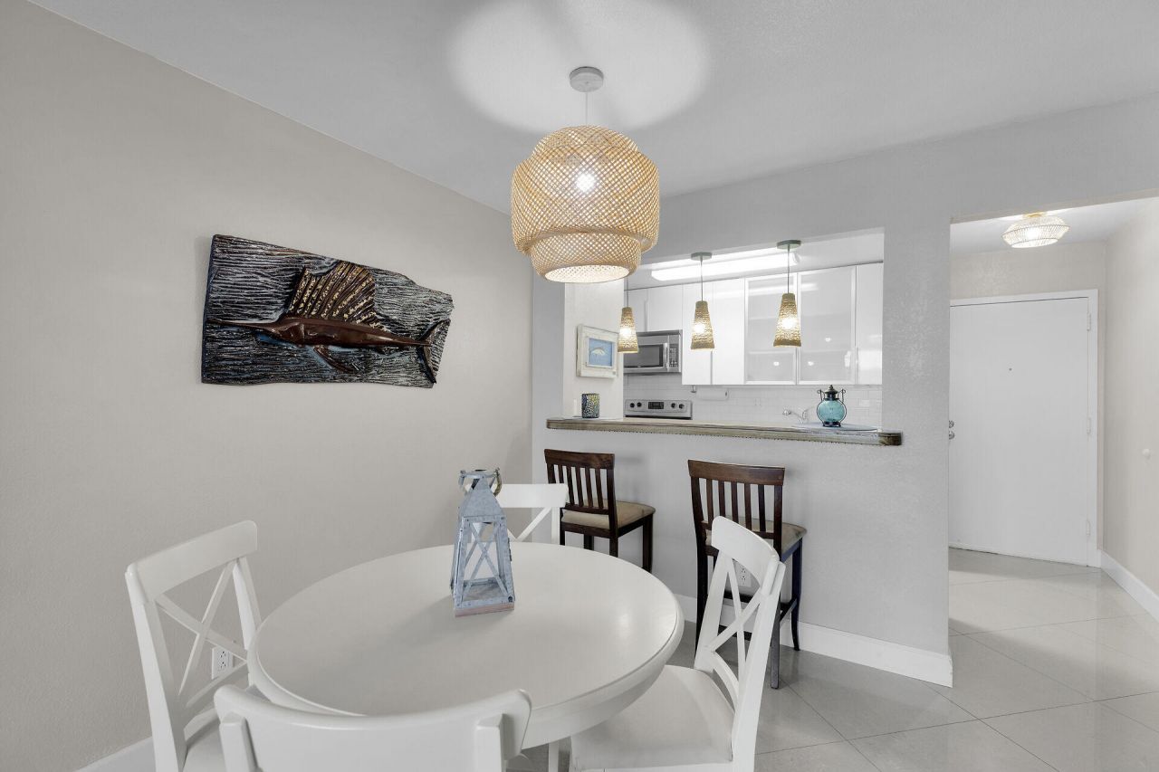 88500 Overseas Highway, Unit 301, Tavernier, FL 33070 Photo