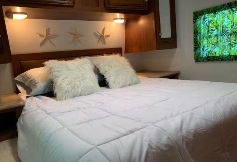 325 Calusa Street, Unit 121, Key Largo, FL 33037 Photo