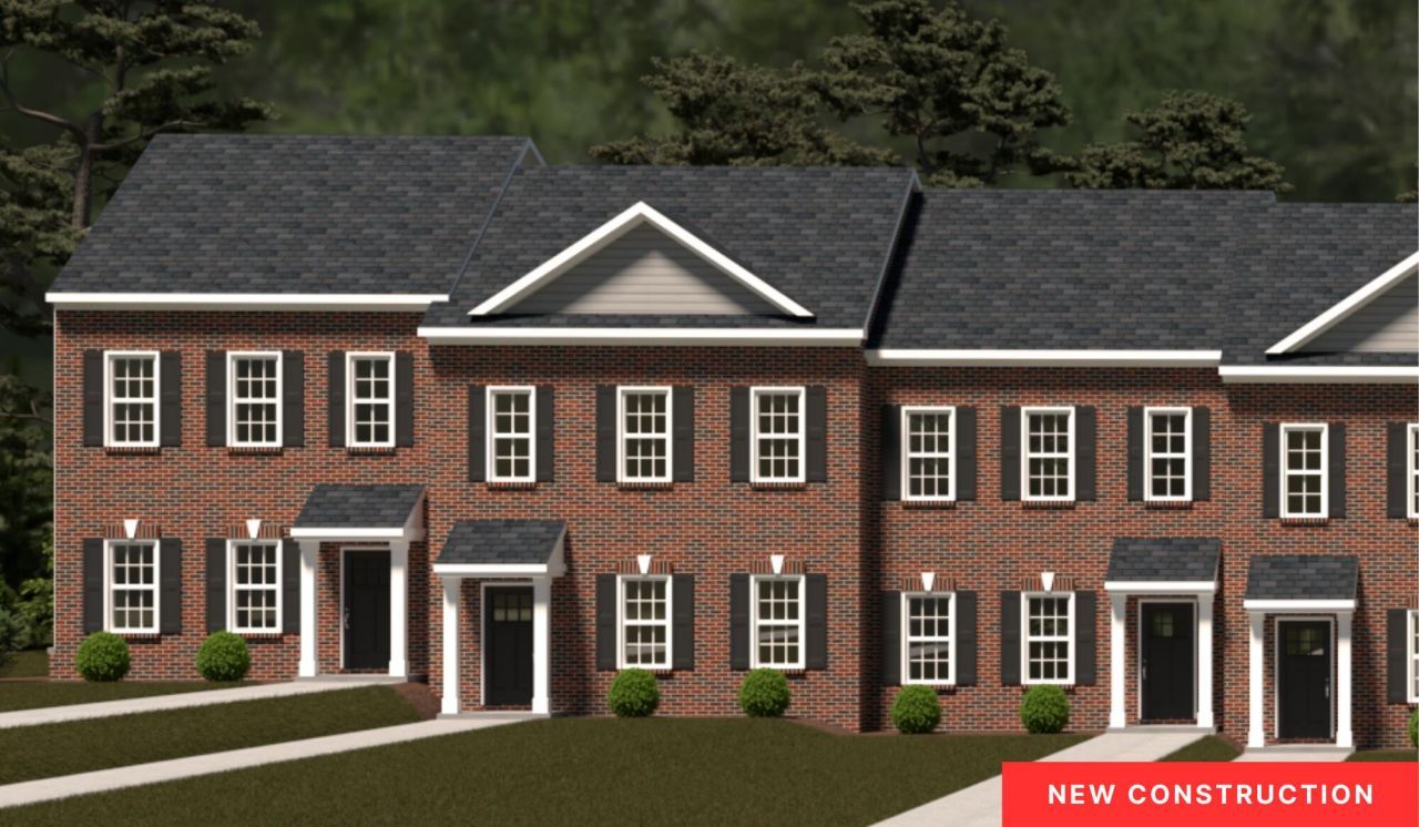 5671 Huntridge Rd, Roanoke, VA 24012 Main Photo