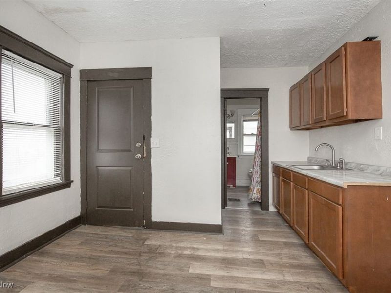 2912 E 102nd Street, Cleveland, OH 44104 Photo 26