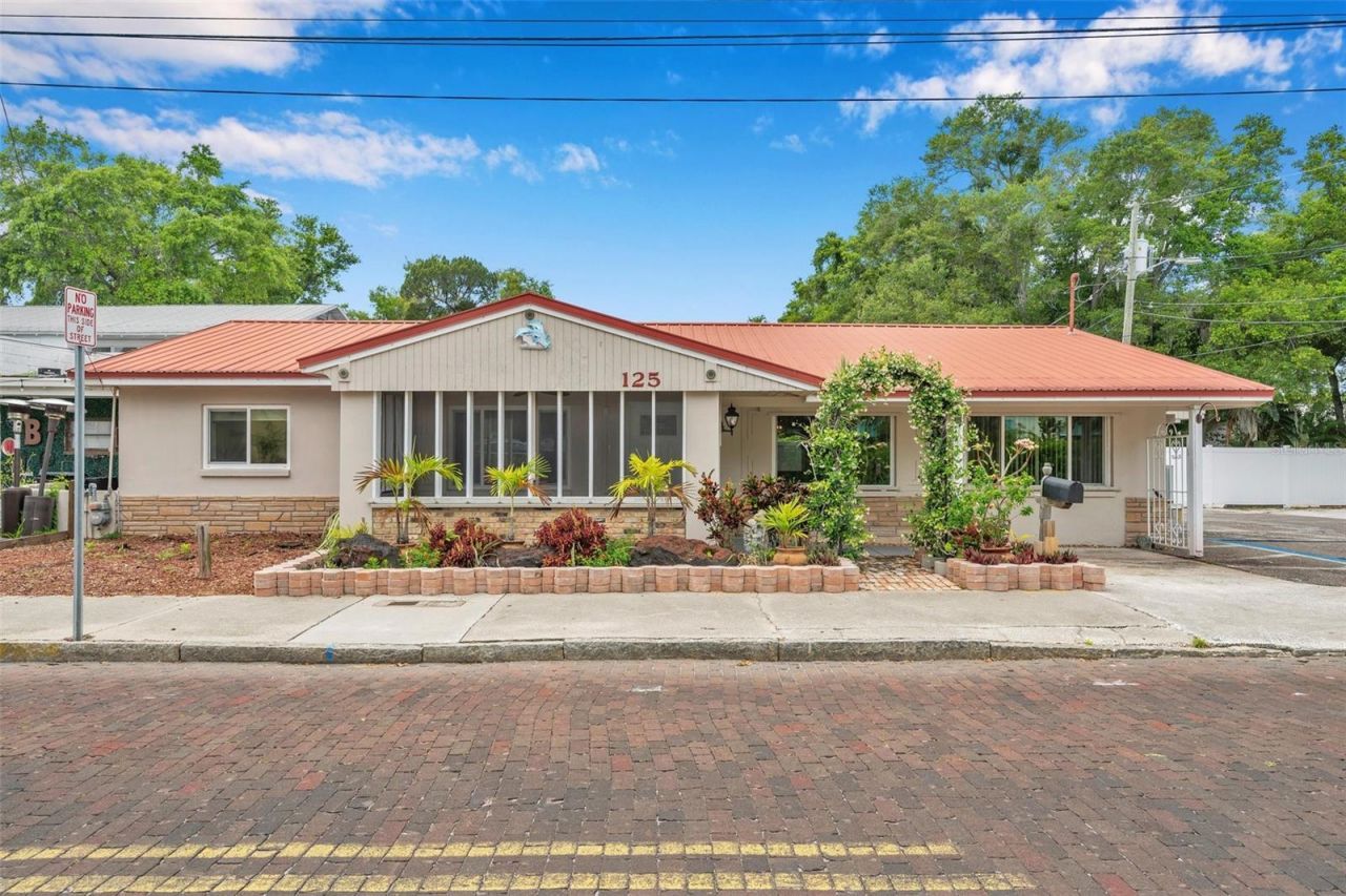 125 5th Avenue N, Safety Harbor, FL 34695 Main Photo