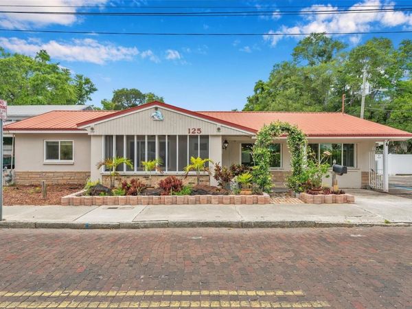 125 5TH AVENUE N, SAFETY HARBOR, FL 34695