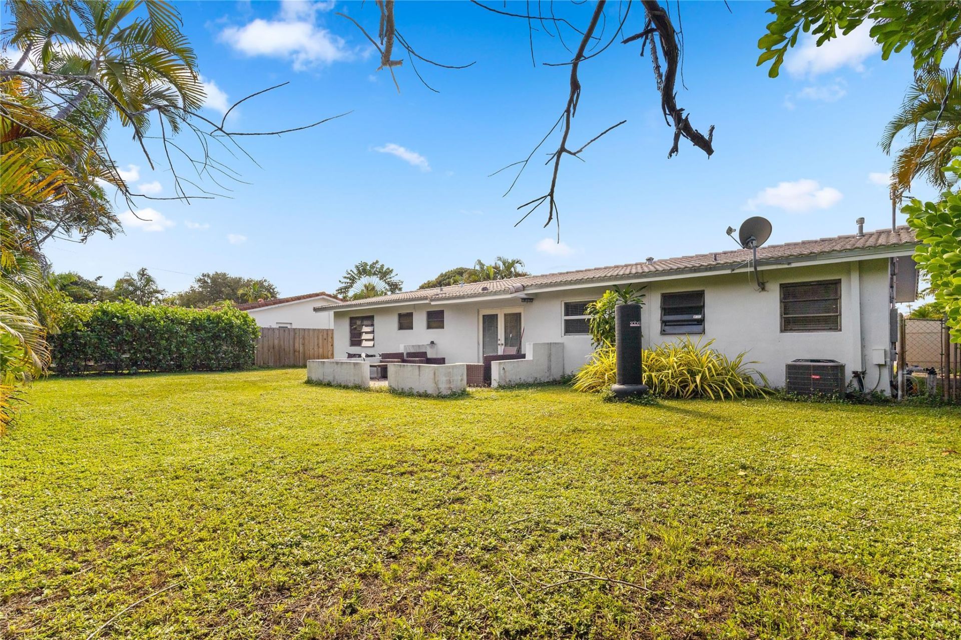 5160 NE 18th Terrace, Fort Lauderdale, FL 33308 Photo