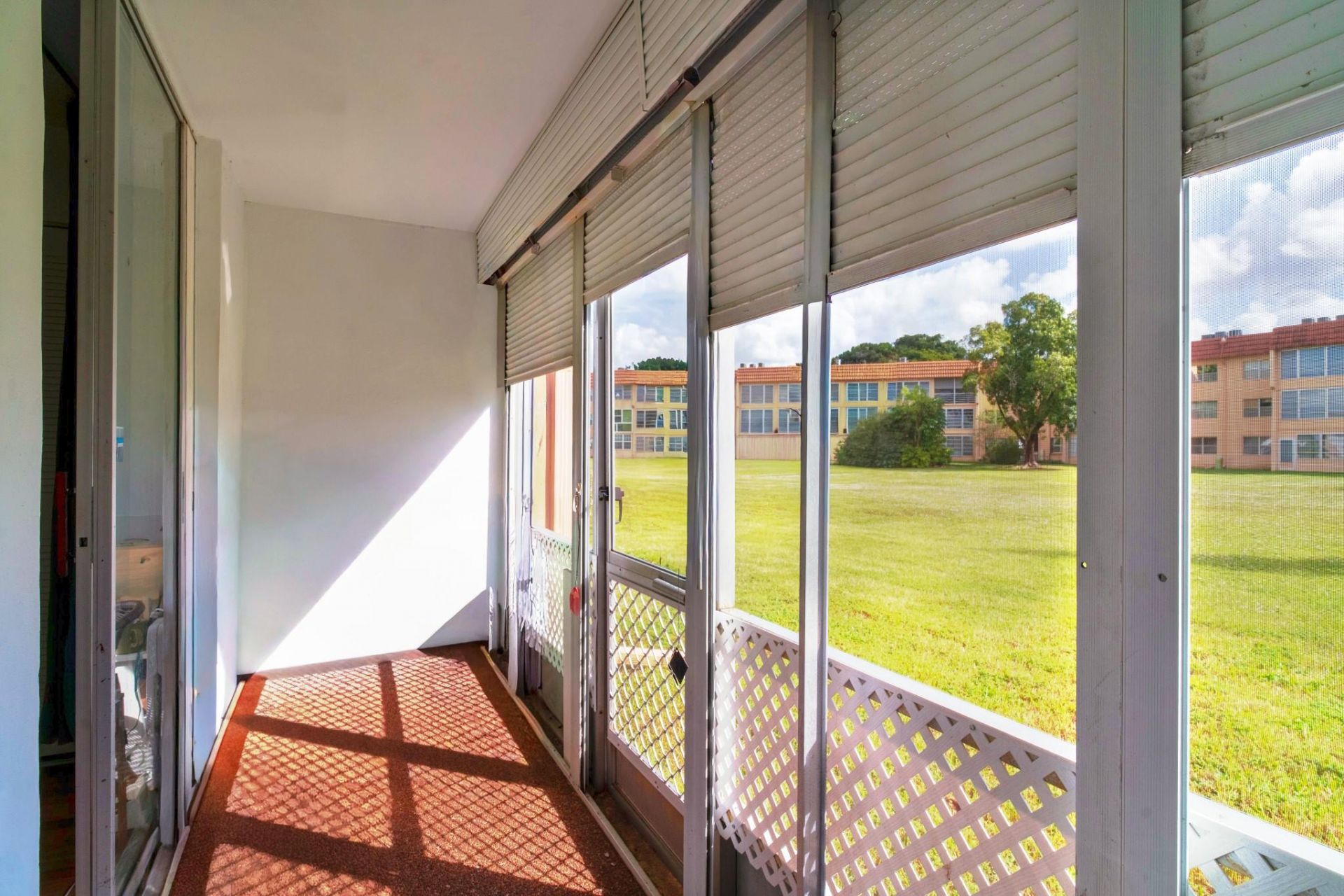 9061 Sunrise Lakes Boulevard, Unit 109, Sunrise, FL 33322 Photo