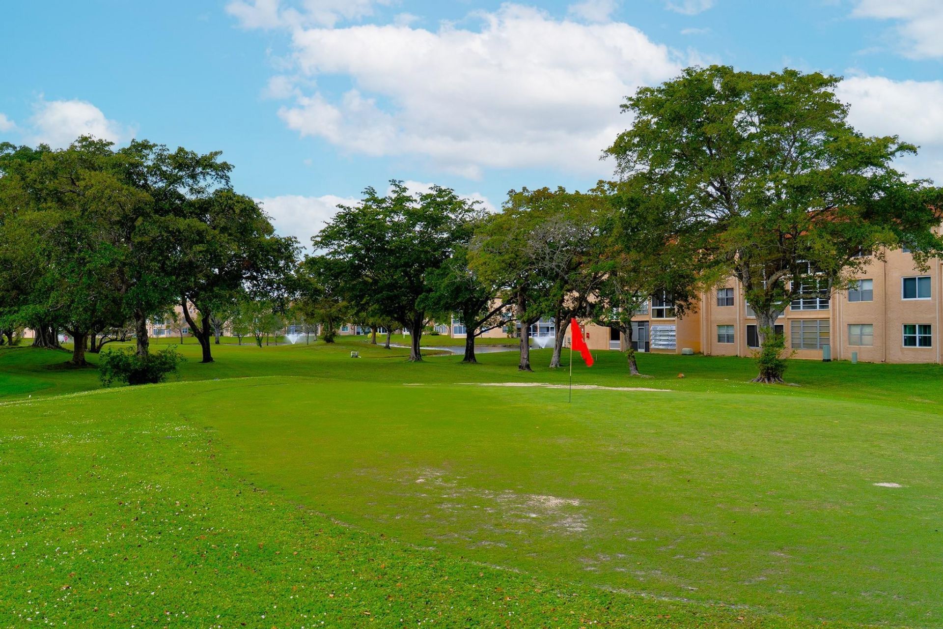 9061 Sunrise Lakes Boulevard, Unit 109, Sunrise, FL 33322 Photo