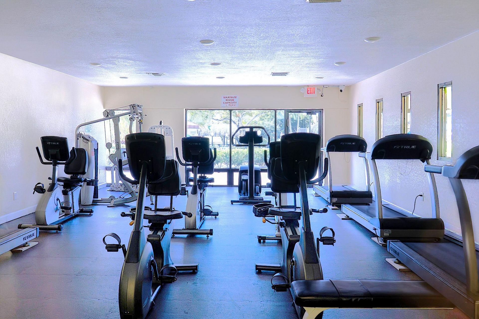 9061 Sunrise Lakes Boulevard, Unit 109, Sunrise, FL 33322 Photo