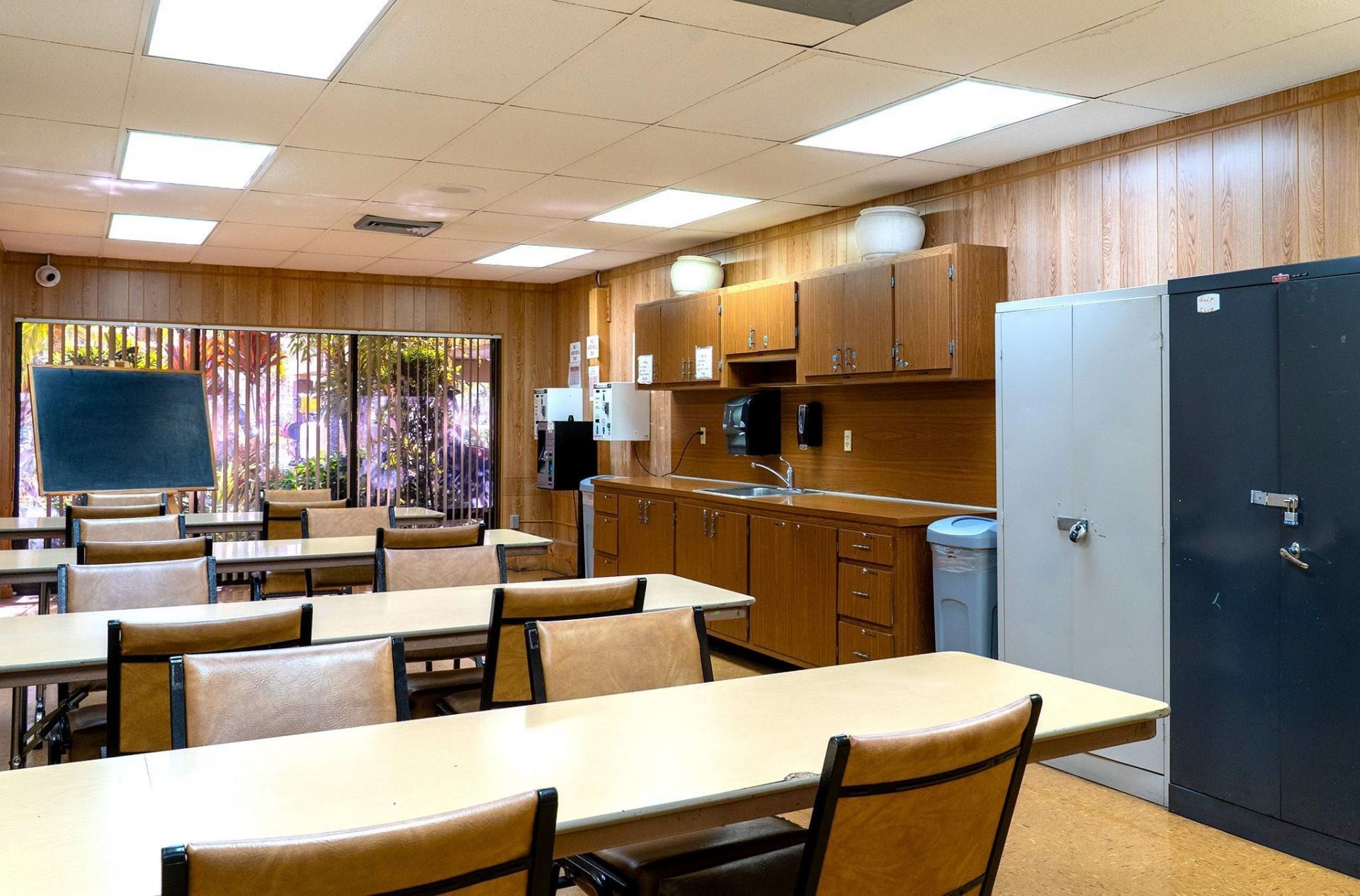 9061 Sunrise Lakes Boulevard, Unit 109, Sunrise, FL 33322 Photo