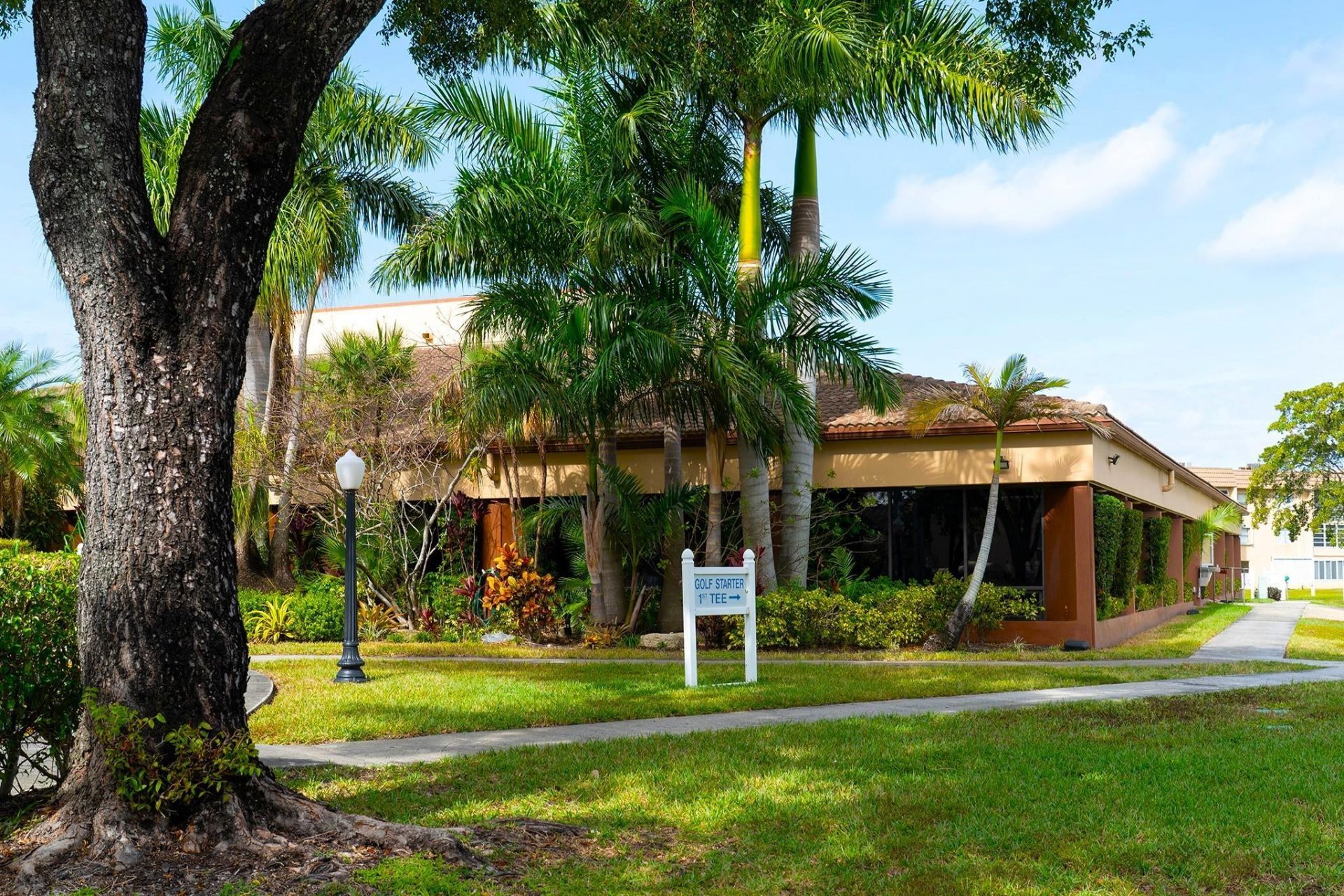 9061 Sunrise Lakes Boulevard, Unit 109, Sunrise, FL 33322 Photo