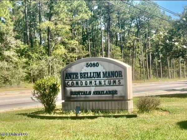 5080 Gautier Vancleave Road, Gautier, MS 39553