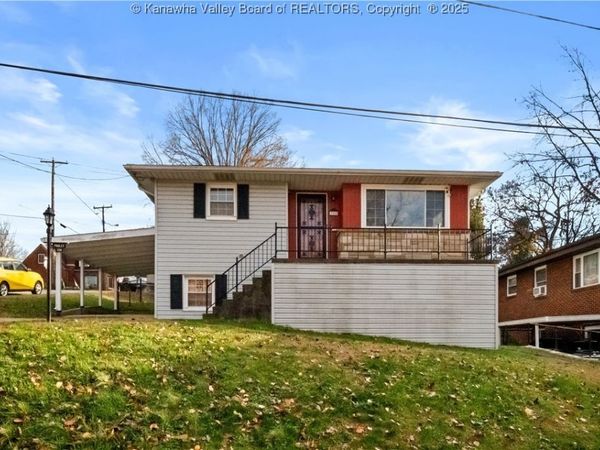 308 Elm Street, South Charleston, WV 25303