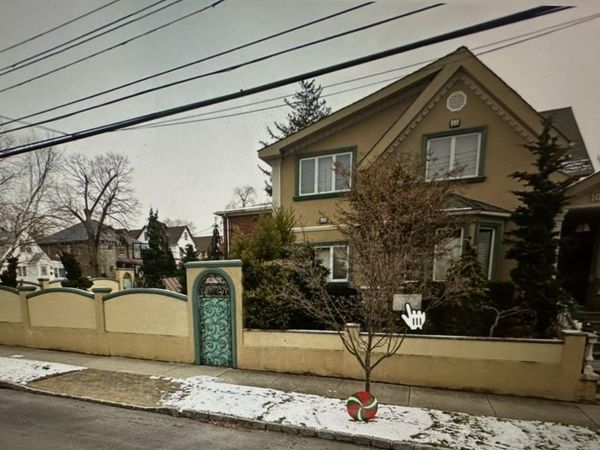 1001 157th Street, Beechhurst, NY 11357