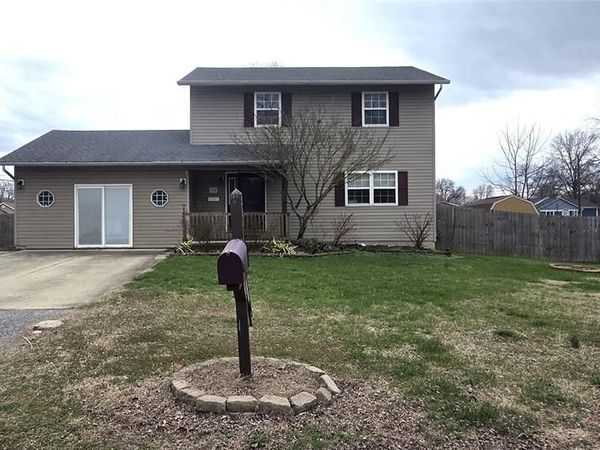 350 Illinois Avenue, Wood River, IL 62095