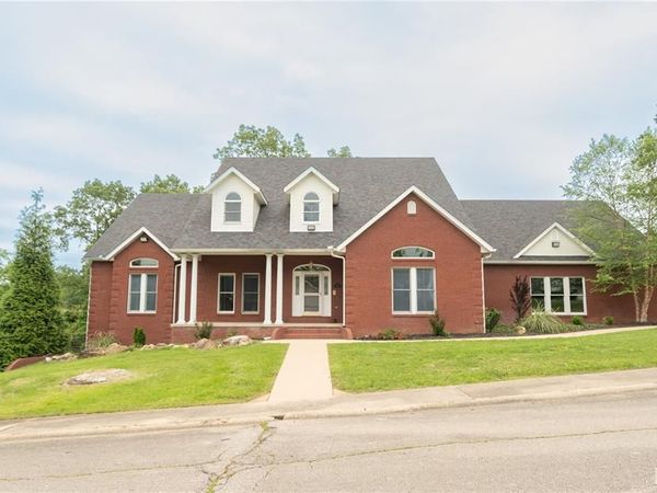 2548 Stone Ridge Drive, Poplar Bluff, MO 63901