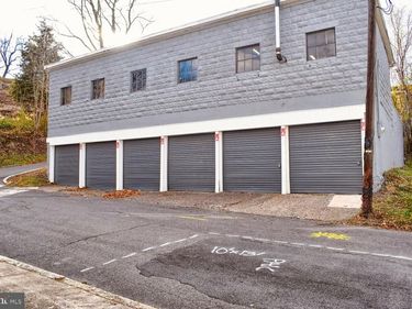 212 CHESTNUT STREET E, SHAMOKIN, PA 17872