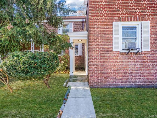 144-66 Village Road, Unit 75D, Briarwood, NY 11435