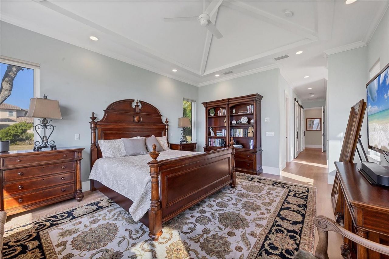 7927 Longbay Boulevard, Sarasota, FL 34243 Photo