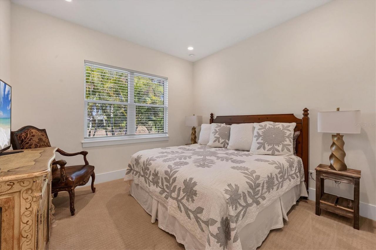 7927 Longbay Boulevard, Sarasota, FL 34243 Photo