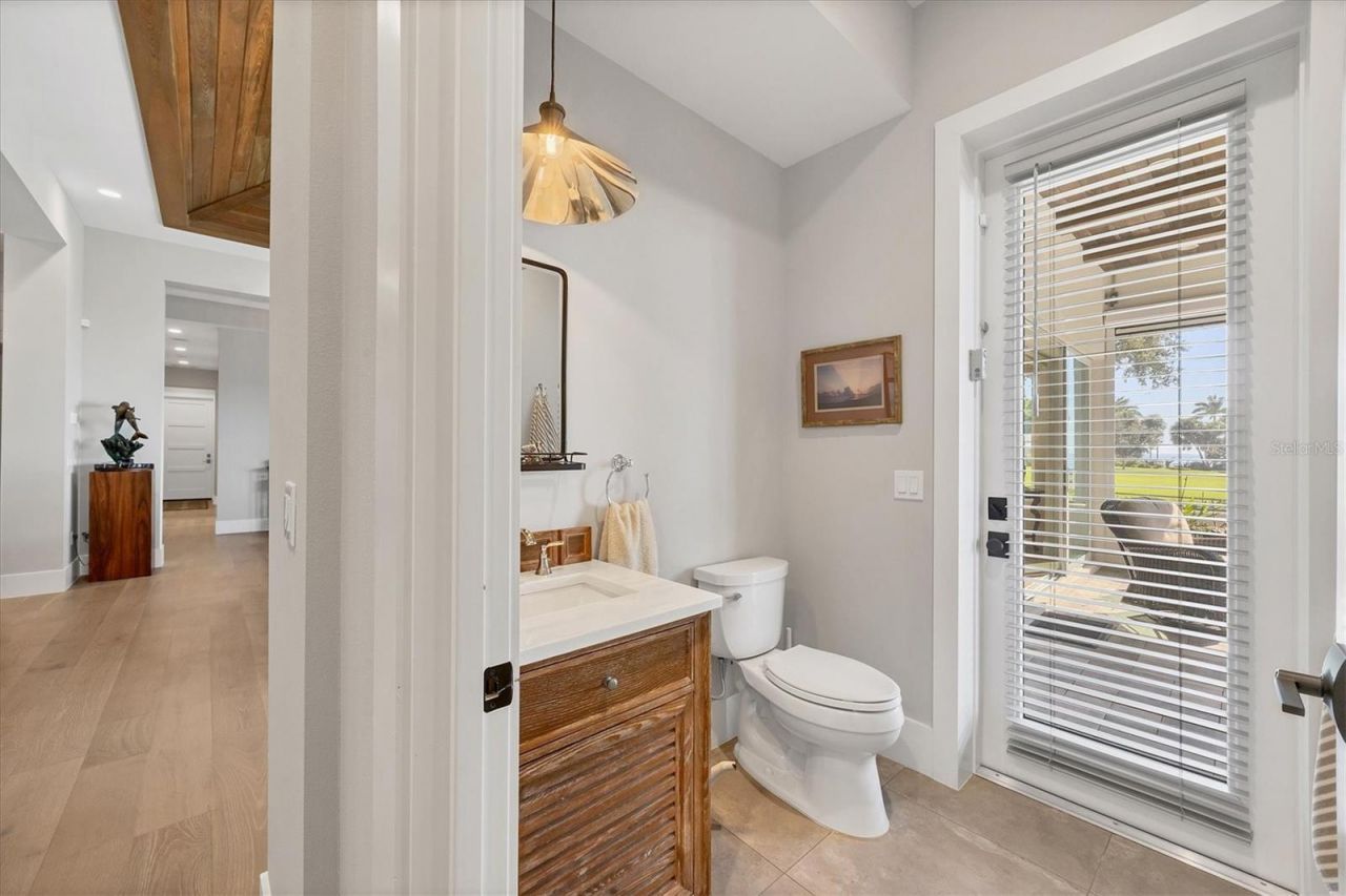 7927 Longbay Boulevard, Sarasota, FL 34243 Photo