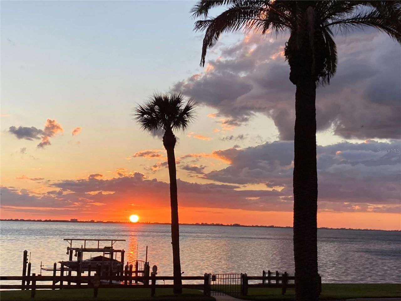 7927 Longbay Boulevard, Sarasota, FL 34243 Photo