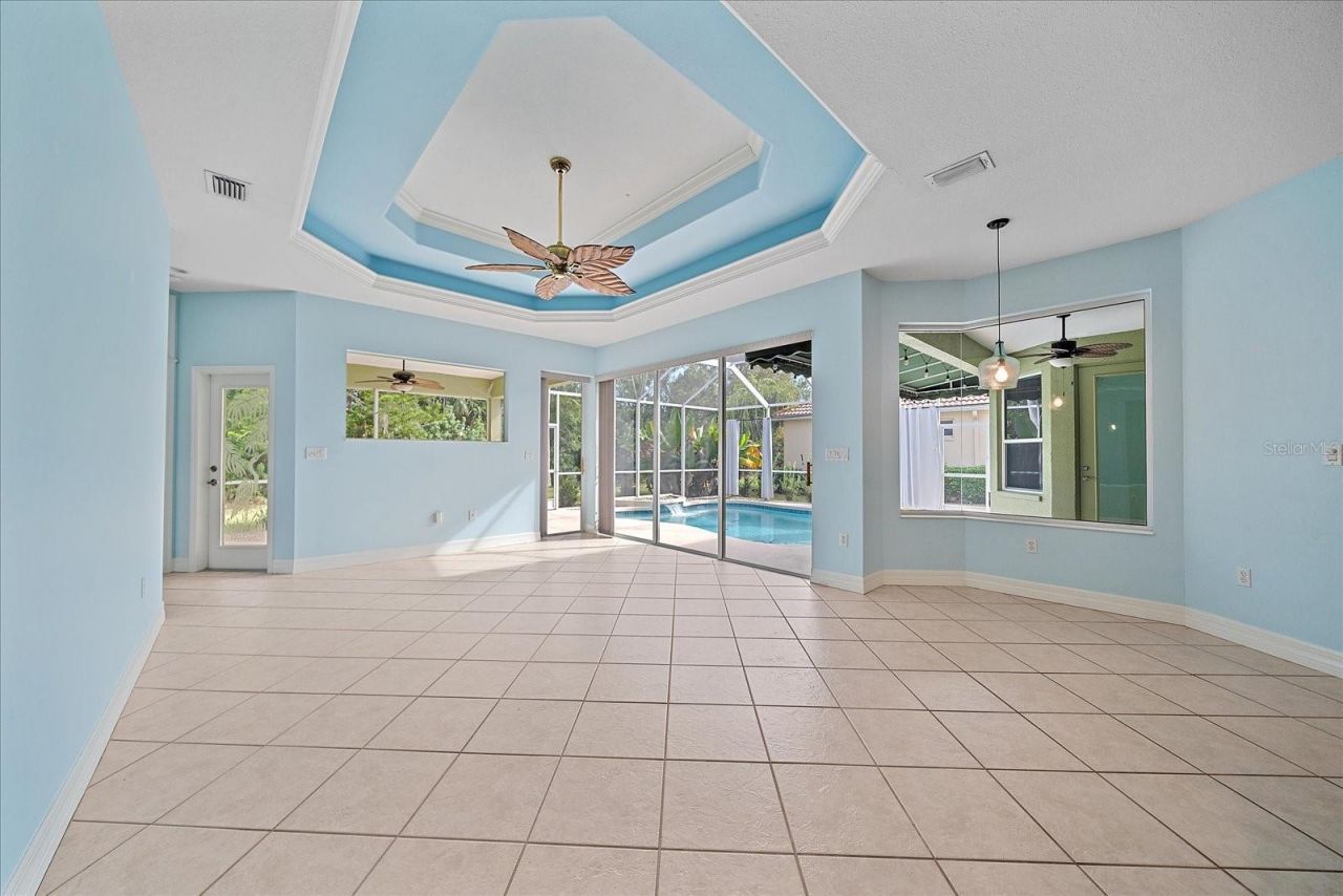 6619 Pinefeather Court, Bradenton, FL 34203 Photo