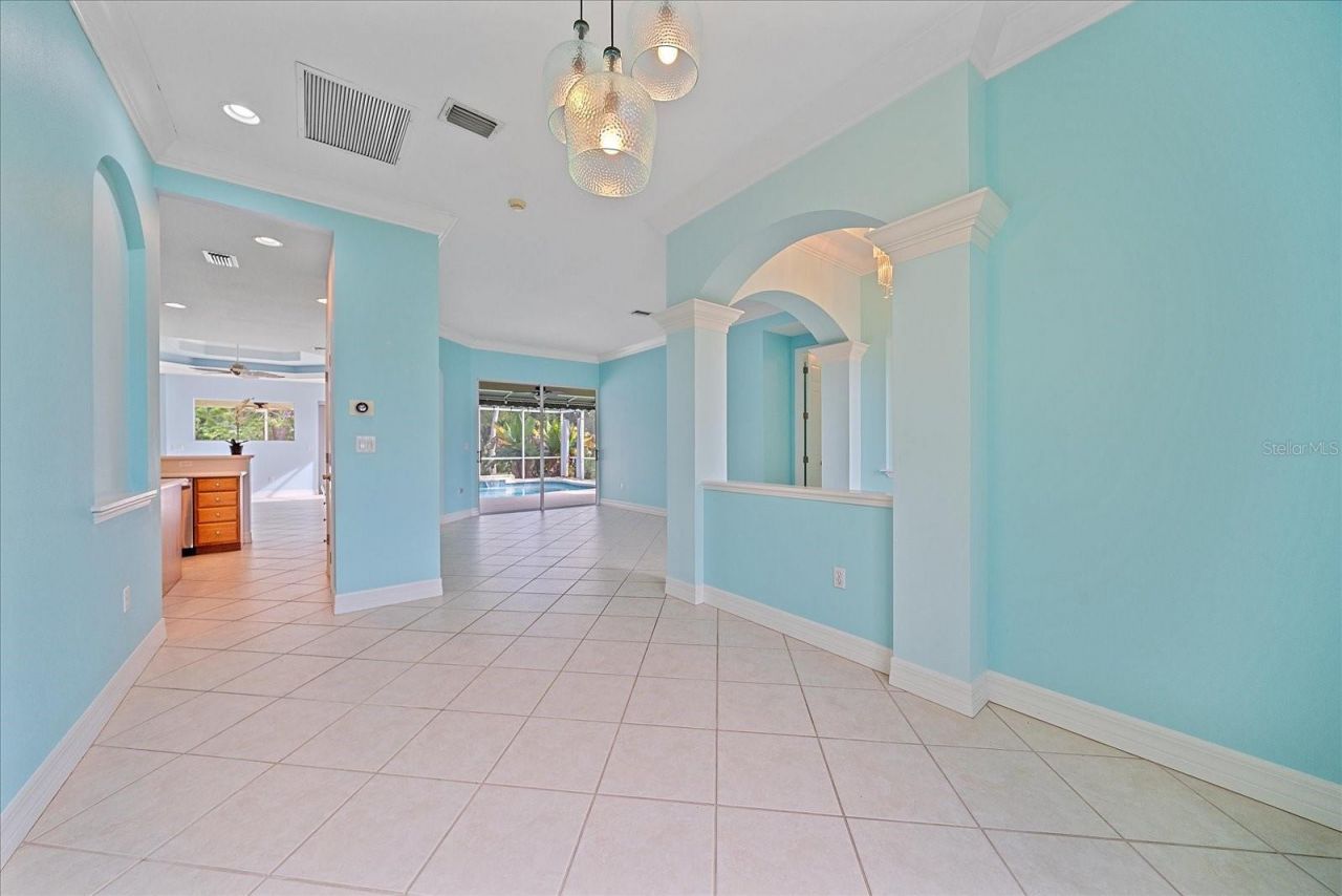 6619 Pinefeather Court, Bradenton, FL 34203 Photo