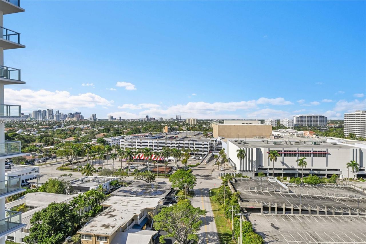 936 Intracoastal Dr, Unit 15H, Fort Lauderdale, FL 33304 Photo