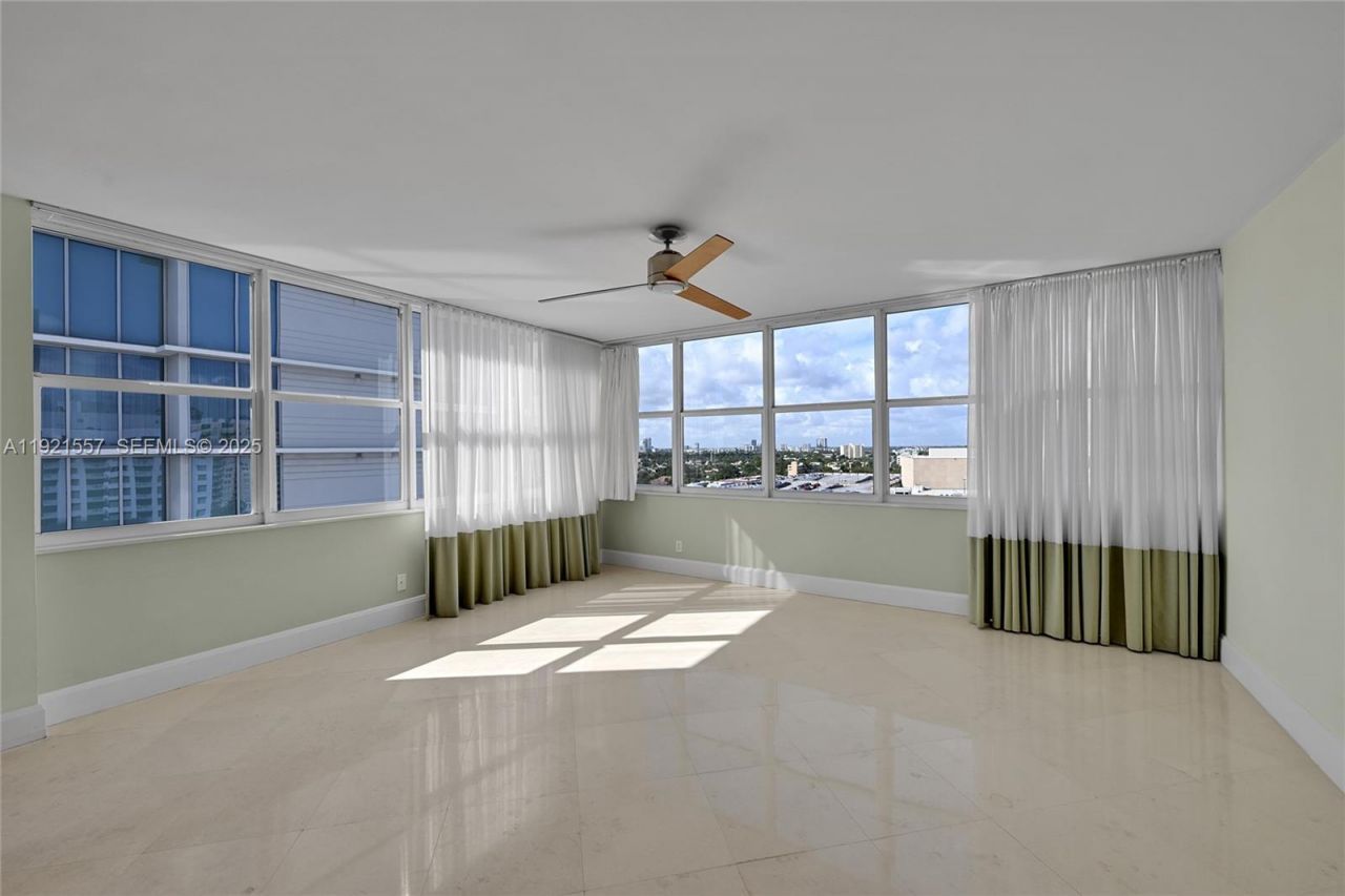 936 Intracoastal Dr, Unit 15H, Fort Lauderdale, FL 33304 Photo